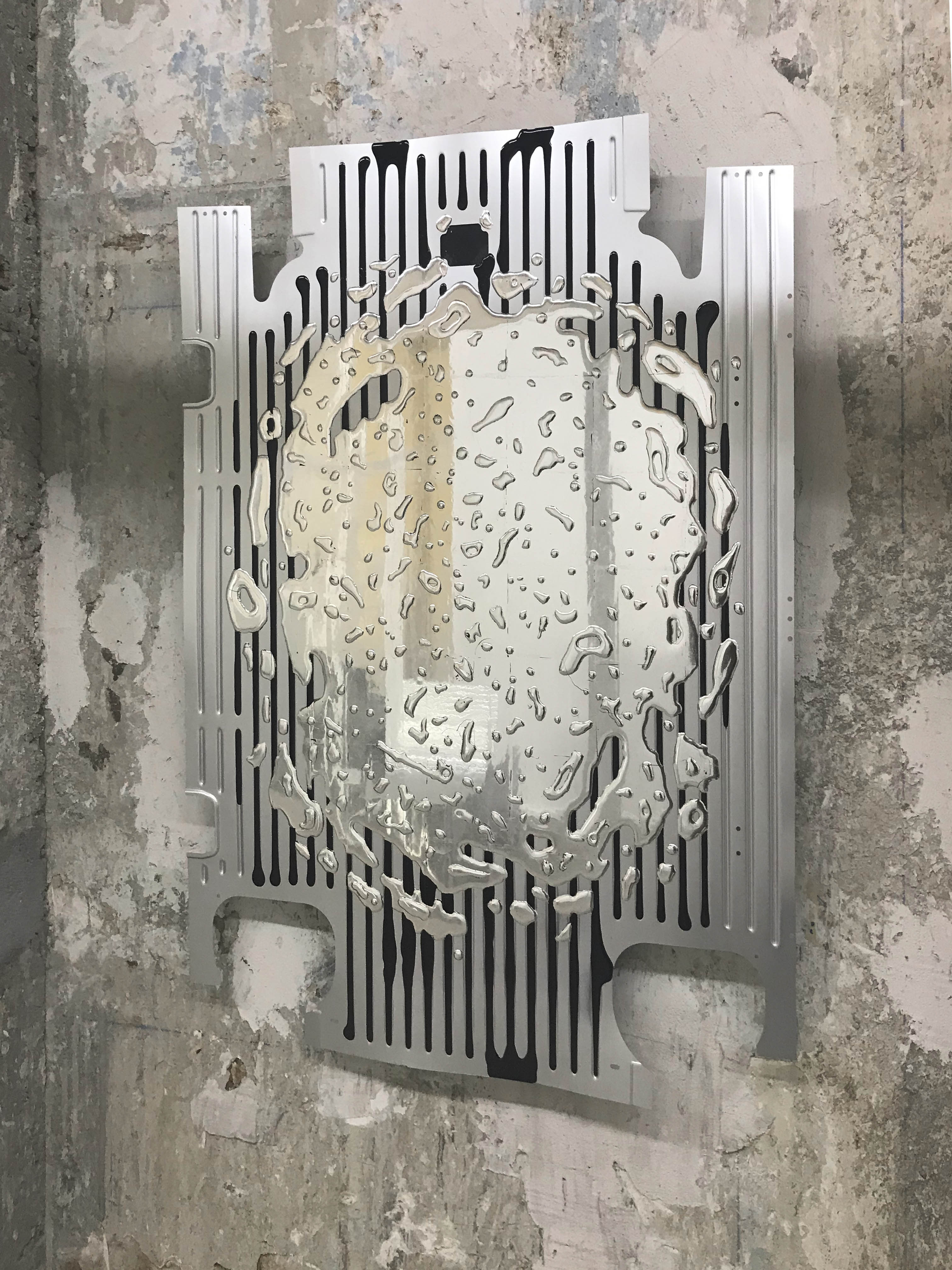 QUENTIN VUONG RIMOWA — LIQUID REFLECTION